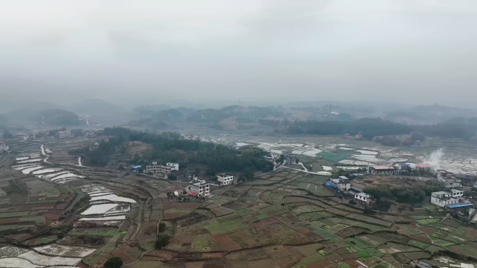 航拍村庄农村村子黄泥村黄旗村