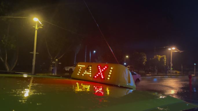 照明出租车标志taxi出租车