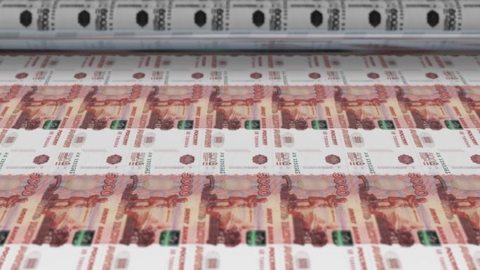 俄罗斯，俄罗斯卢布印刷机印刷当前5000卢布钞票，无缝循环，俄罗斯货币背景，4K，焦点深度