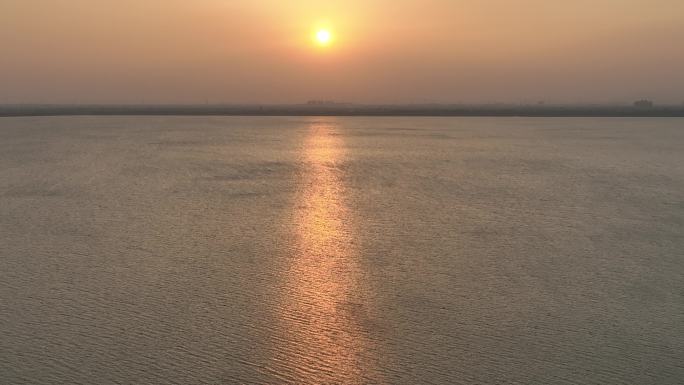 湖面阳光落日余晖航拍4k原始素材