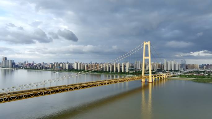 航拍武汉杨泗港大桥