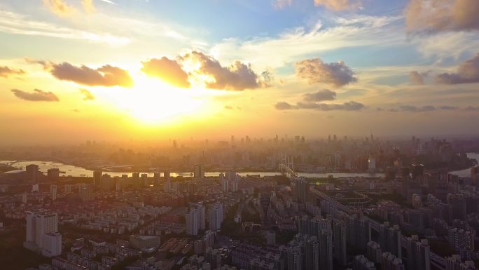 4K 上海眺望日落浦西南浦大桥城市天际线