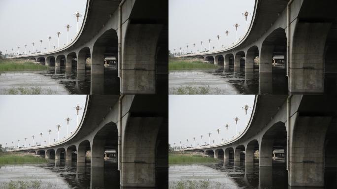 北京潮白河一处大桥延展画外景观非常美