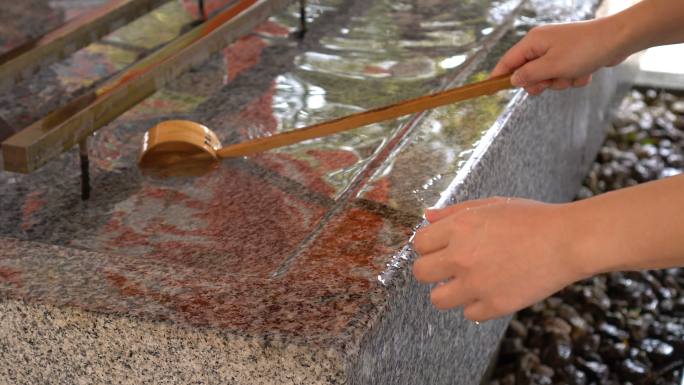 日本传统文化-洗手净化心灵