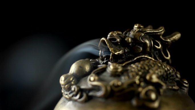 中国龙古铜烟雾文化
