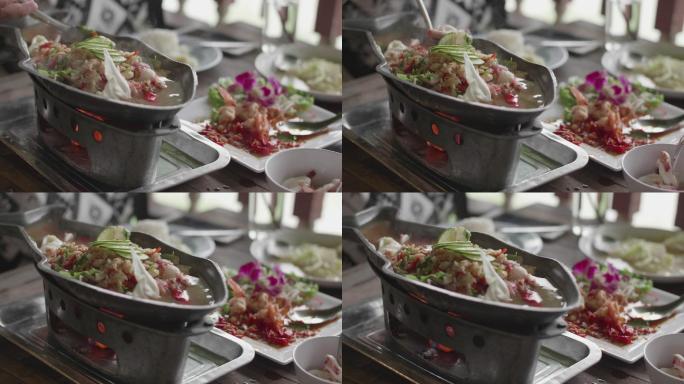 勺香辣海鲜汤，传统泰国菜