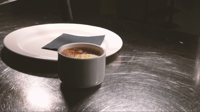 烧制奶油brulee