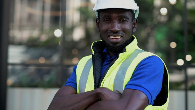 建筑工人肖像外国人非洲黑人工人
