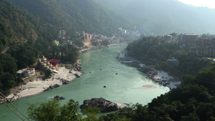印度乌塔拉汗省Rishikesh恒河风景区