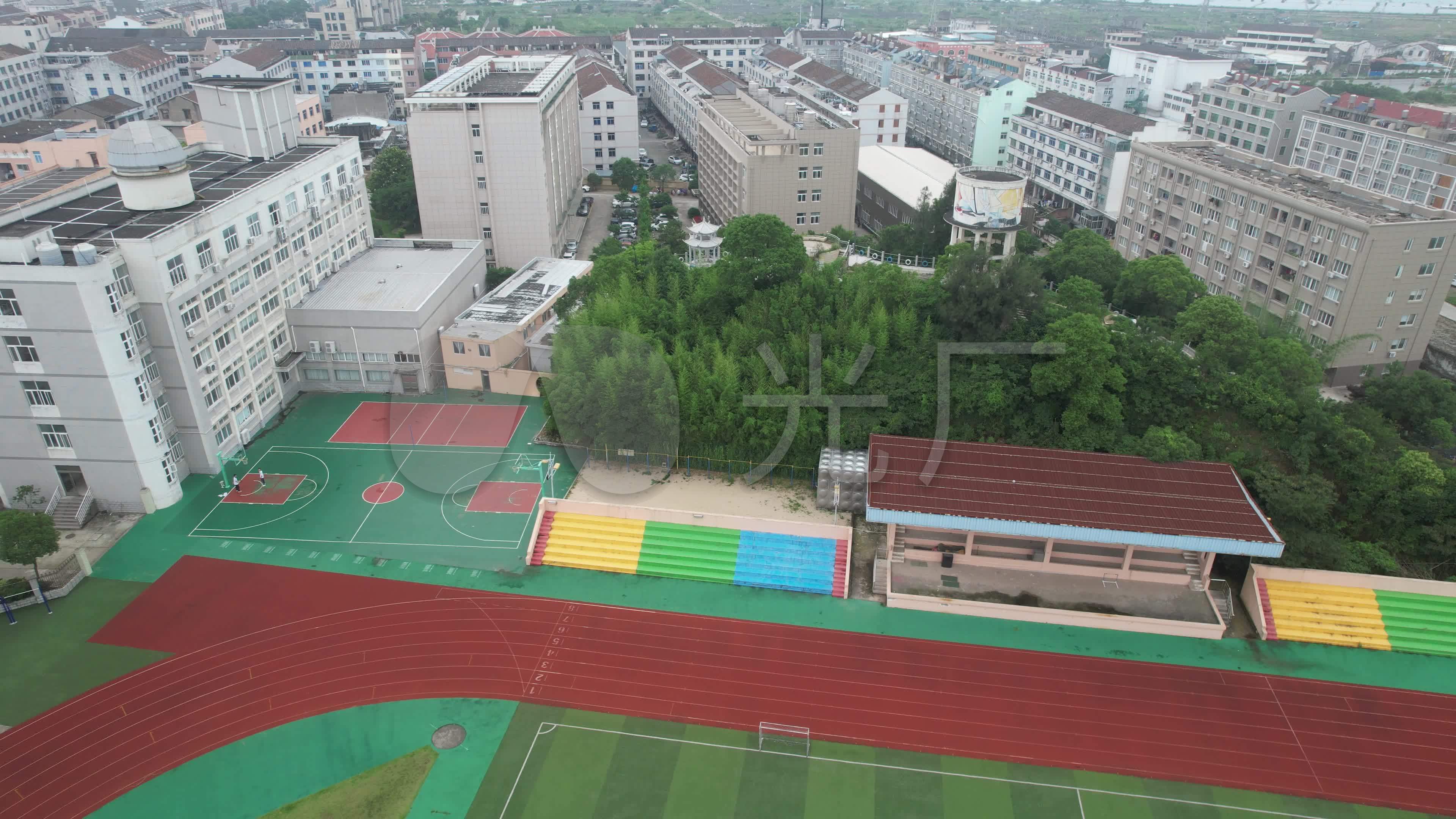 出圈了！上海这所小学的校门会“微笑”，斩获国内设计大赛大奖