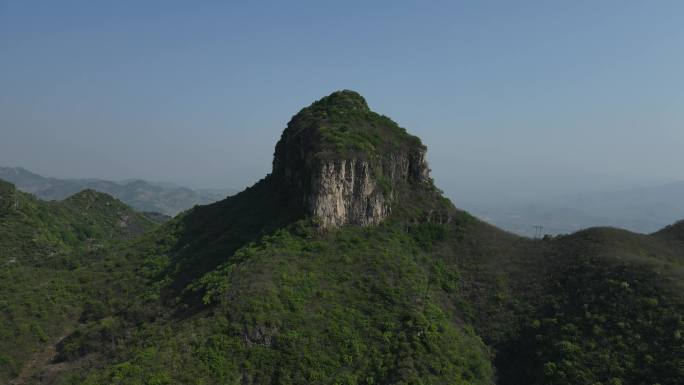 4K航拍奇险山峰孤峰绝立