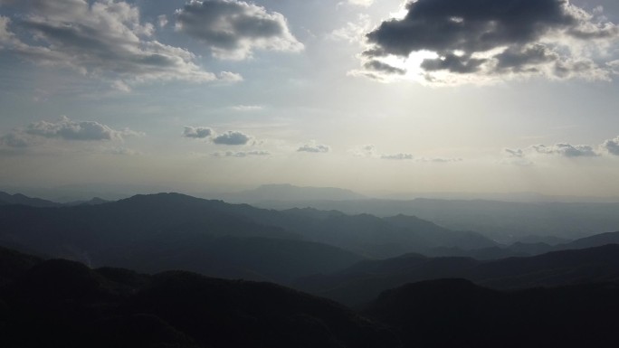 超高空航拍原始山林唯美空镜头