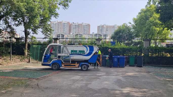 厨余垃圾清运车