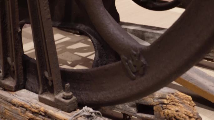 【镜头合集】缝纫机踏板轮子纺车古董