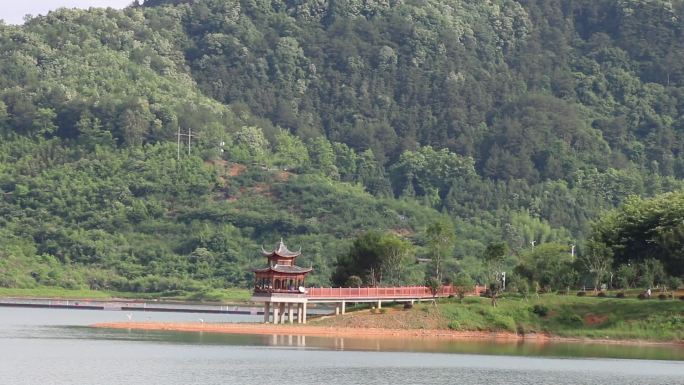 古田翠屏湖大型水库自然生态湖环保绿色氧气