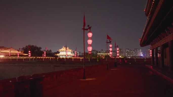 夜景古城墙/中国陕西西安