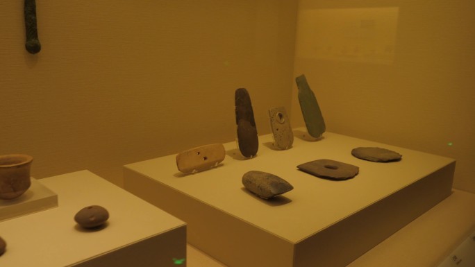 红山文化石器