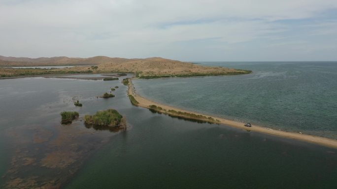 原创 新疆库尔勒沙漠博斯腾湖自然风光航拍