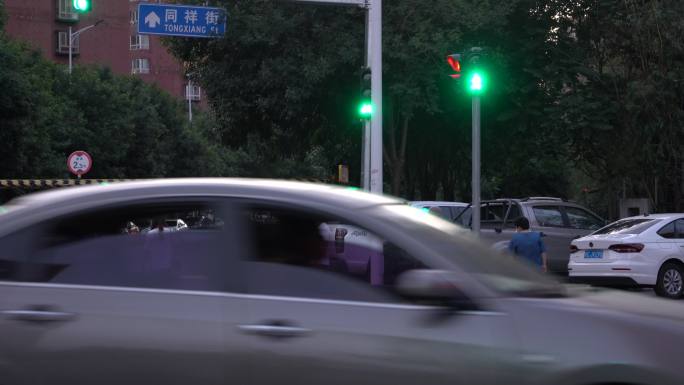 北京傍晚路口