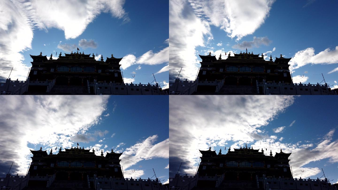 延时摄影：青海青藏高原玉树结古寺云彩