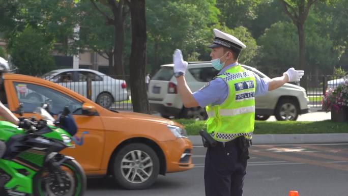 2022年全国高考西安高考进考场