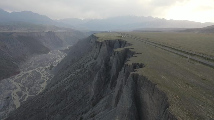 原创 新疆塔城安集海大峡谷自然风光航拍