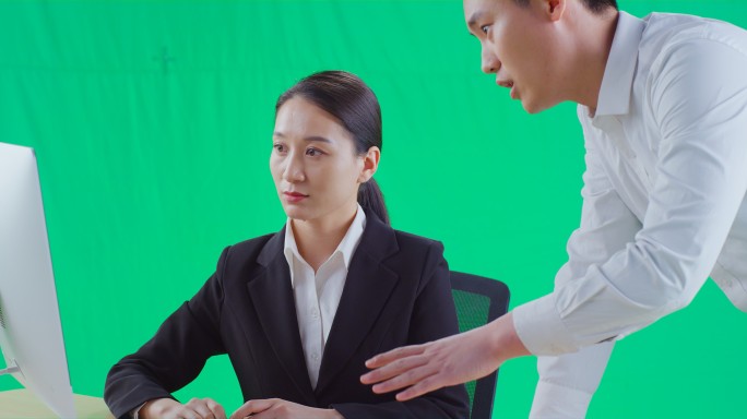 科技人物商务绿布蓝布抠像特效合成素材01