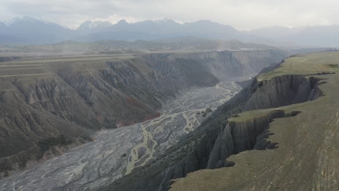 原创 新疆塔城安集海大峡谷自然风光航拍