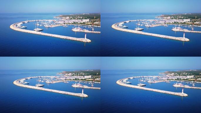 夏季无人机视图中的迪迪姆·迪迪玛游艇码头