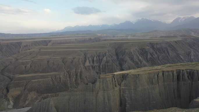 原创 新疆塔城安集海大峡谷自然风光航拍