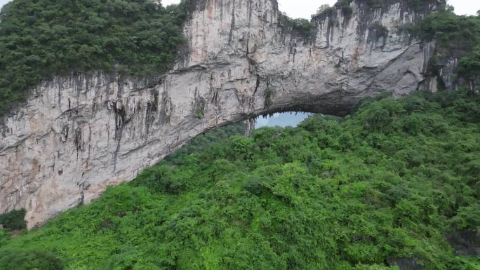 平乐月亮山