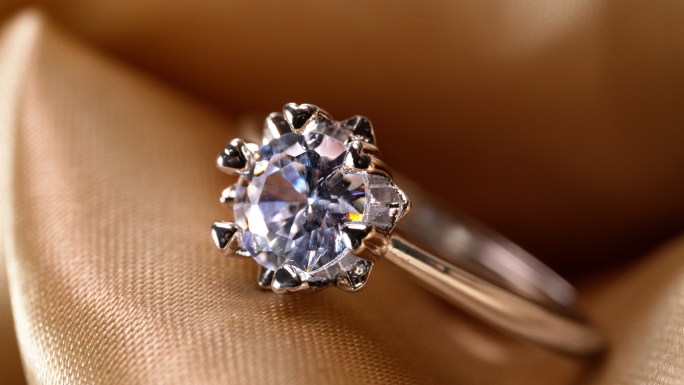 钻石戒指珠宝首饰结婚求婚