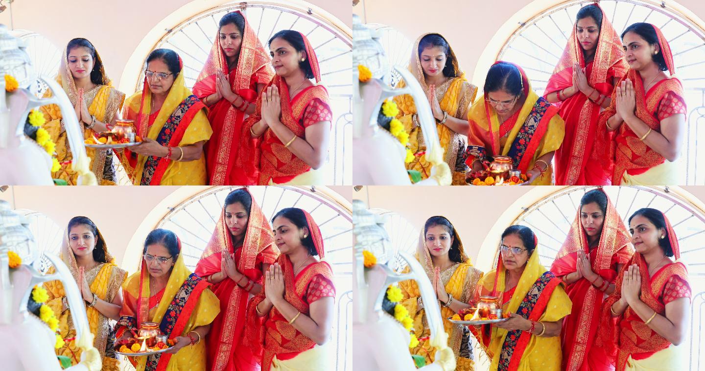 一群印度妇女在寺庙祈祷