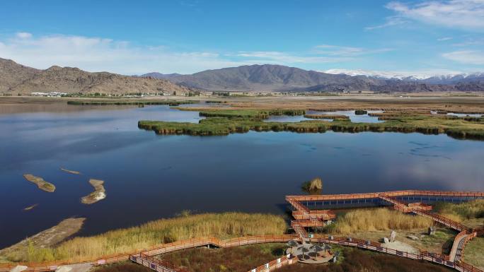 原创 新疆富蕴县可可苏里湖泊湿地自然风光