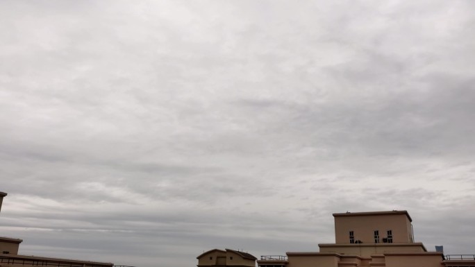 城市天空阴云密布延时摄影空镜