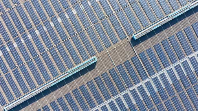 太阳能电池板、可再生能源产业