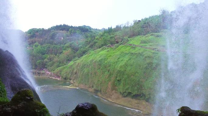 贵州黄果树瀑布洞穴通道