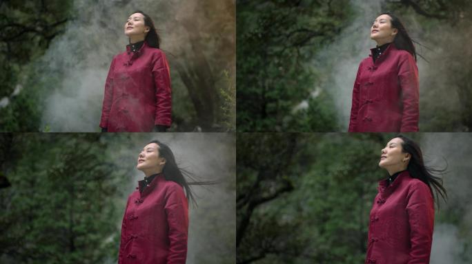 树林中的红衣藏族女子