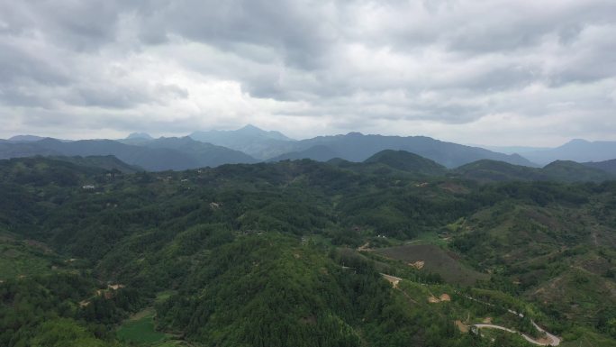 福建 德化 十八格盘山公路 山路 山村