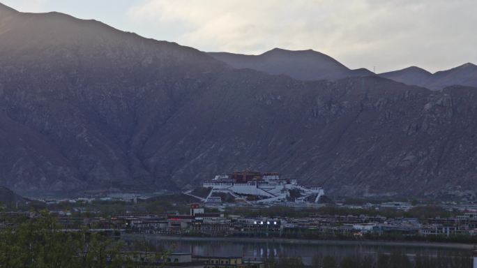 4K西藏布达拉宫 拉萨全景日转夜延时摄影