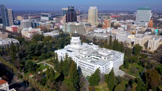 萨克拉门托州议会大厦鸟瞰图