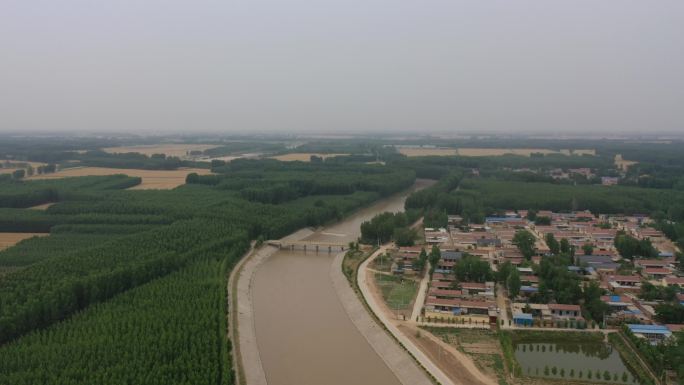 山东德州:潘庄引黄闸向京杭大运河补水