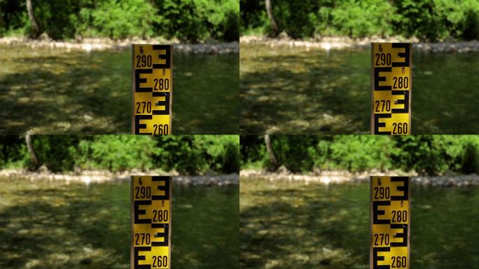 河流水位测量河道河流水位线