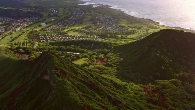 瓦胡岛空中科科火山口植物园和瓦瓦瓦马鲁海滩公园