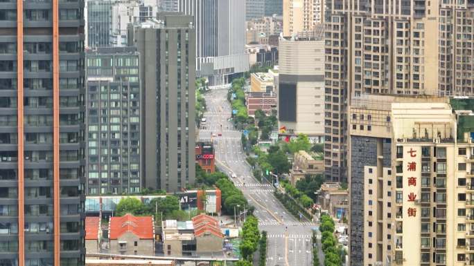上海疫情期间空荡荡的街道