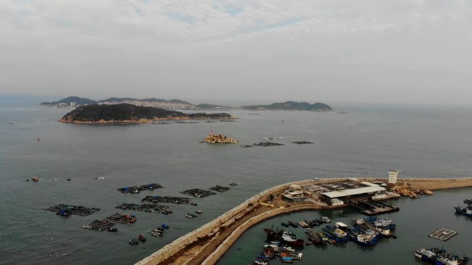 福建漳州龙海岛美避风坞渔船