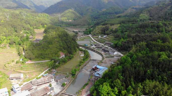 浙江省温州市泰顺县竹里村打造最美乡村