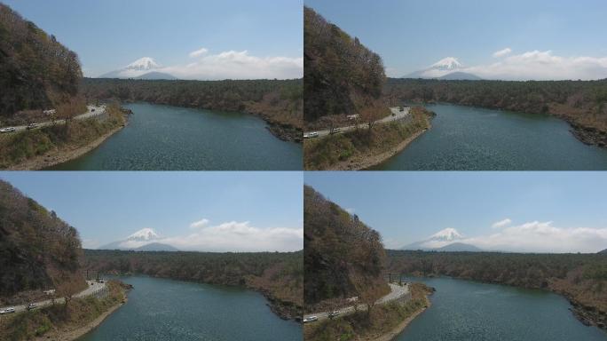 富士山，日本富士市，天蓝的松鸡湖。空中视频