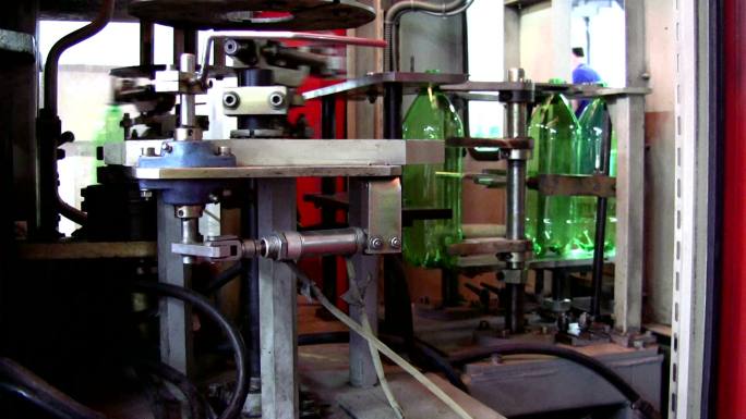 塑料瓶生产装置自动化流水线饮料瓶