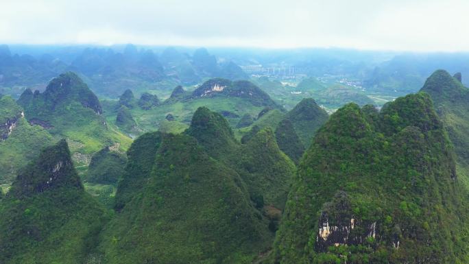 桂林 阳朔 兴坪 九马画山 云海 漓江